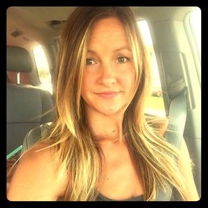 Meet your Posher, April